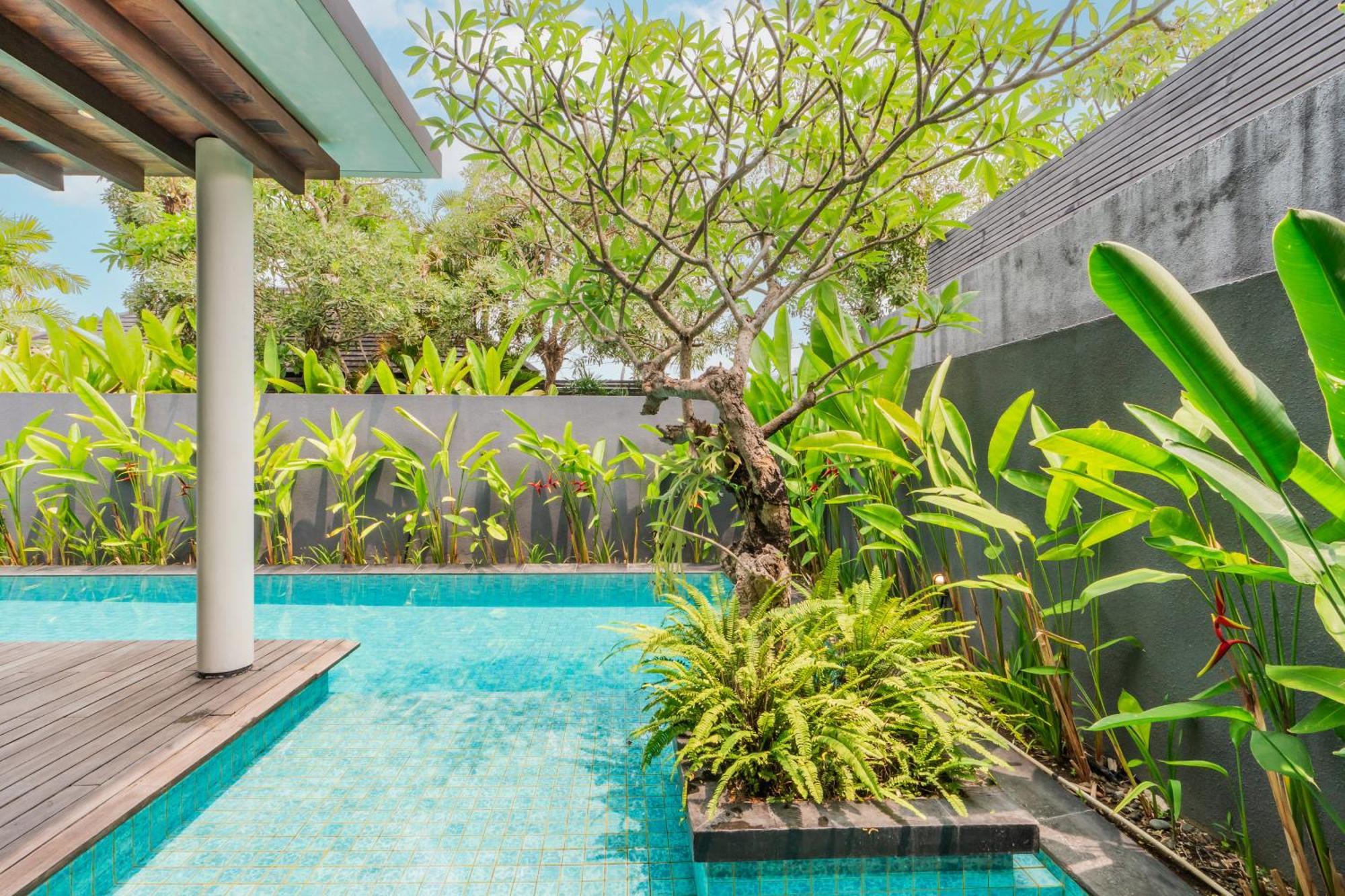 Javana Royal Villas Seminyak Exterior foto