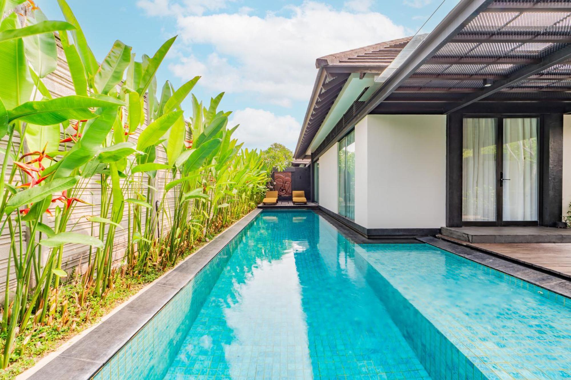 Javana Royal Villas Seminyak Exterior foto